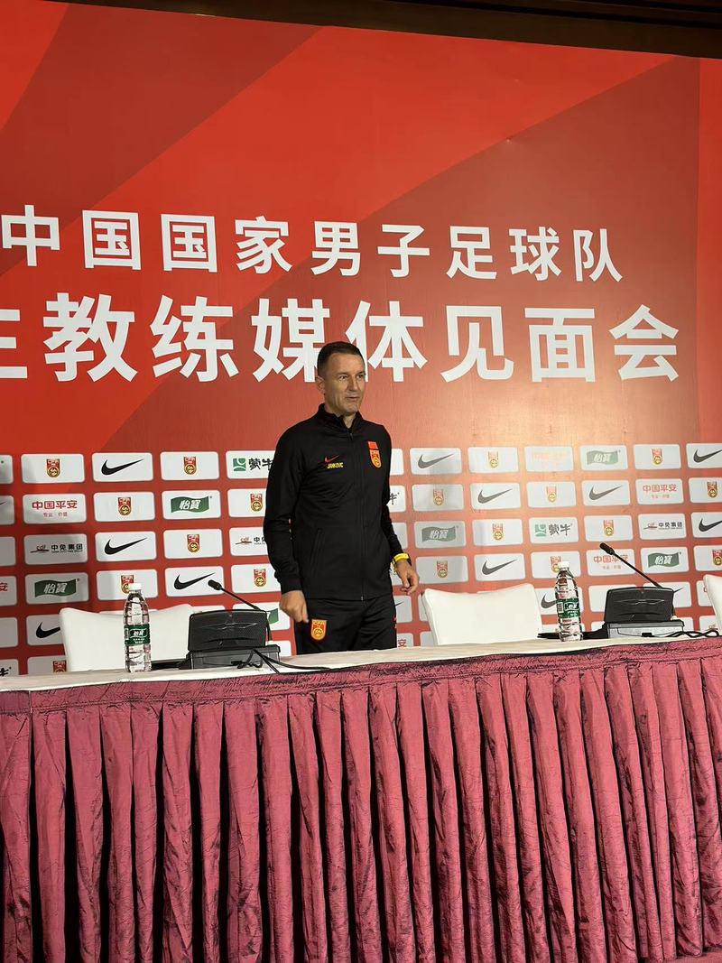 教练点评：北京队主教练赞扬士气高昂的表现！的简单介绍
