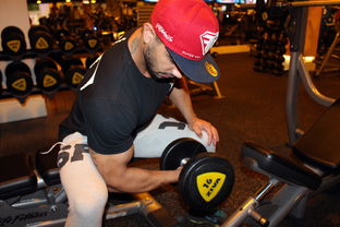 米兰体育网-快船训练中教练亲自参与攻防演练，2020快船教练