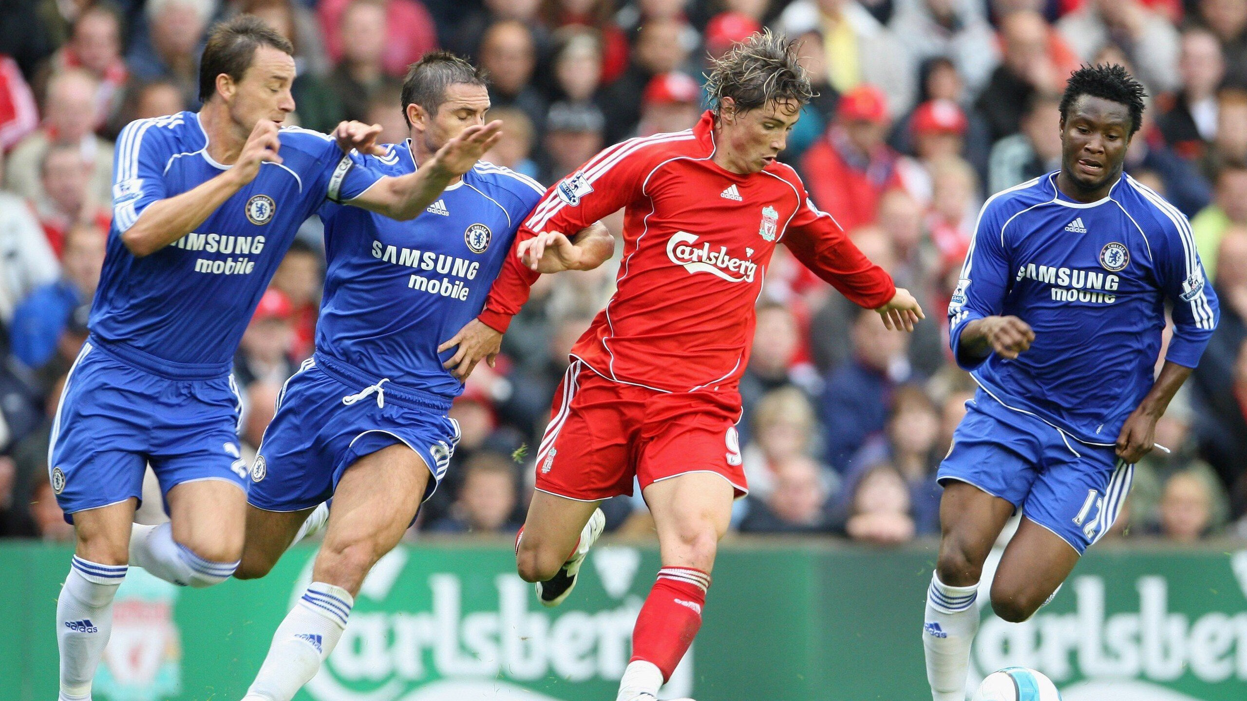 拜仁稳坐榜首，豪取多连胜，拜仁豪华阵容